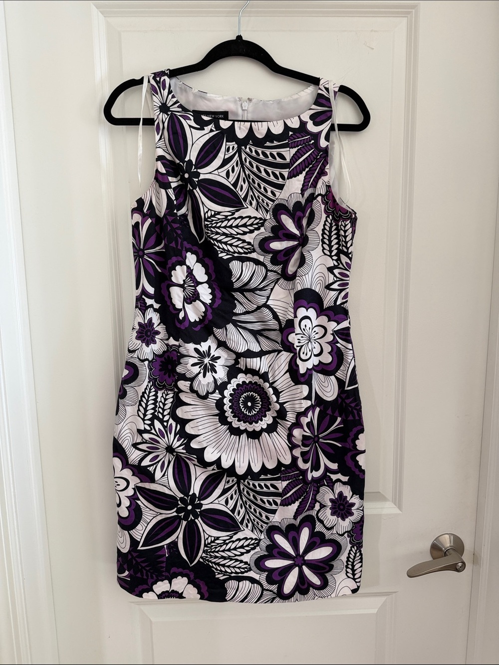 Jones New York Purple, Black & White Floral Sheath Dress